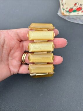 5/$25 Gold-Tone Retro Stretch Bracelet